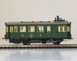 M124.001 Komarek